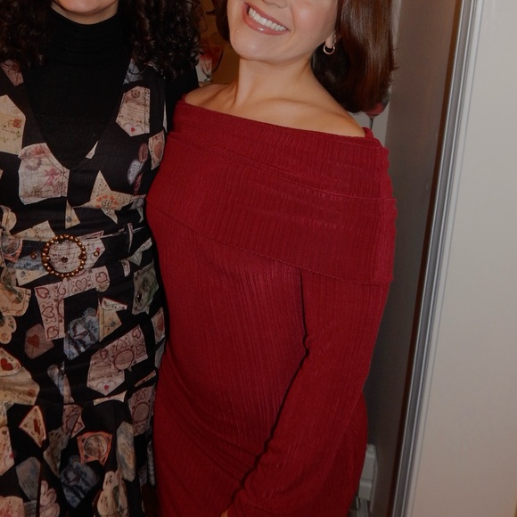 Superdown Off-Shoulder Ribbed Bodycon Dress - Red - Picture 2 of 4